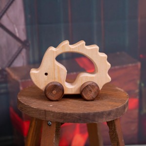 Natural Wooden Hedgehog Car