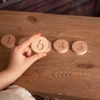 Natural Wooden Circular Numbers Set