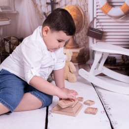 Natural Pyramid Counting  Plates (Montessori)